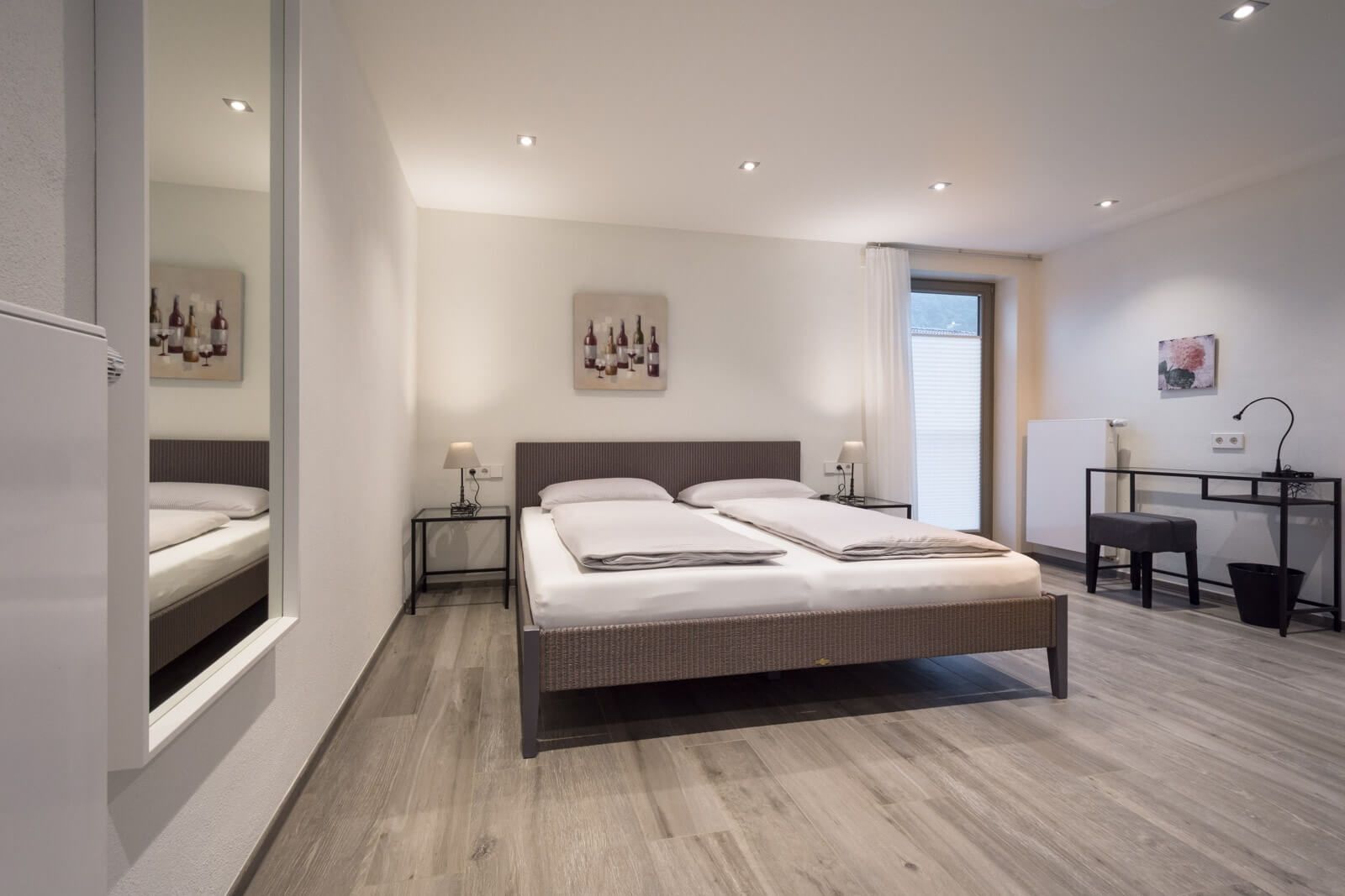 Modern ausgestattete Hotelzimmer